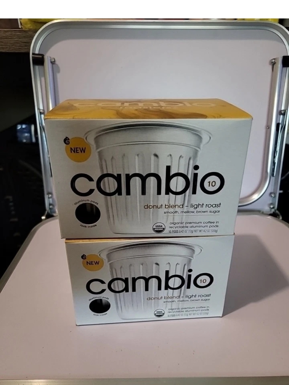 Cambio Donut Blend Light Roast Coffee Pods - Silver & Yellow